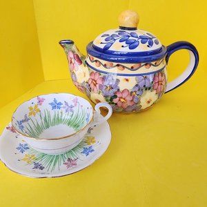 Set of Teapot with Lid & Cup and Saucer, China England, Multicolor floral